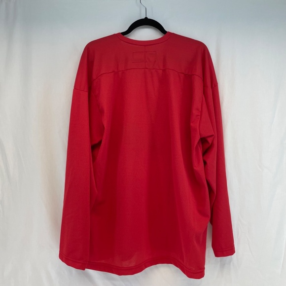 Bauer Canada Hockey Jersey Blank Lightweight Red Size Large LIKE NEW - Picture 10 of 10